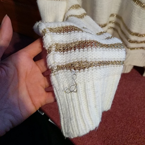 Forever 21 striped sweater - Picture 3 of 3